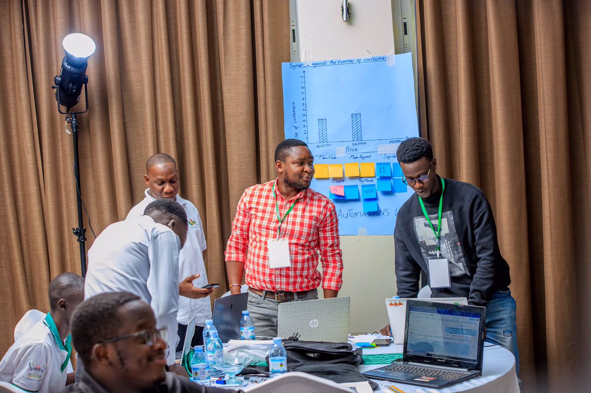 Mugaboadam23's tweet photo. #MCPBootcamp2 attending ๐๐ฝ https://t.co/3NGUStlr7b