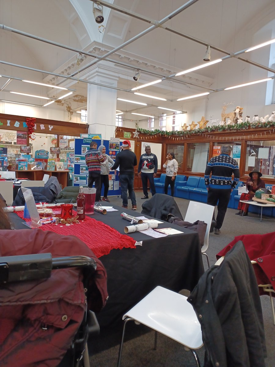 MPSNewham's tweet image. Coffee mornings are really important opportunities for us to understand community concerns.

Officers from #Plaistow &amp;amp; #GreenStreet attended Plaistow Library to speak with local residents &amp;amp; see what action they need to take.

#CommunityCrimeFighting