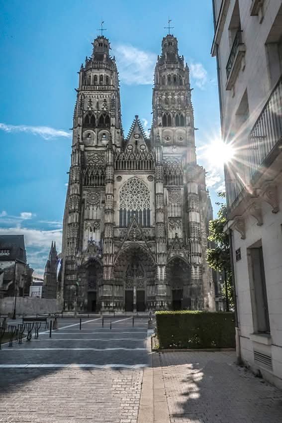 Publions des photos ✝️d’Eglises ✝️, de ✝️Cathédrales. ✝️
Nous sommes en France en Terre Chrétienne. 
⚜✝️⚜