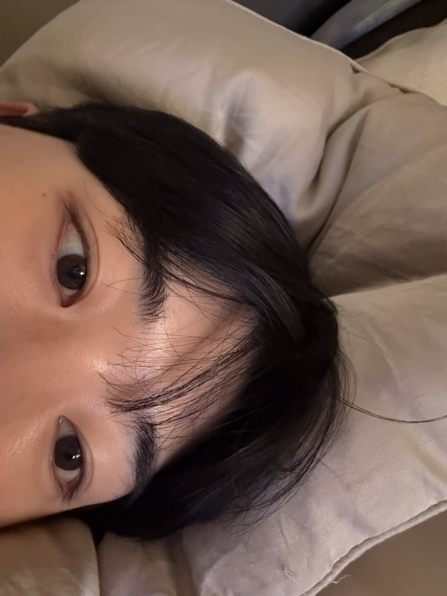 저는 잘까하는중... 
오늘은 준성이가 집에 들어오길 기원중