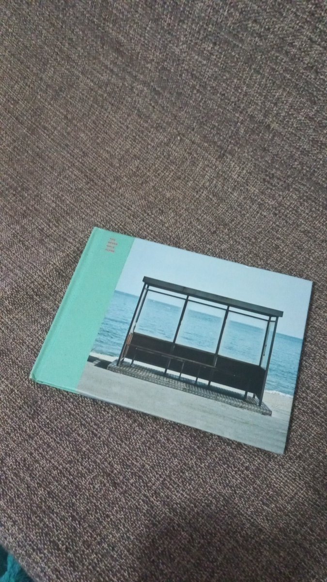 eunwoolips's tweet photo. VENDO/VENDA BTS
80,00 E 60,00
levando os dois juntos 130,00
- somente photobook e cd
- Never Walk alone com avarias
@KpopVenda @vendaetrocakpop https://t.co/nBrzEo0hUn
