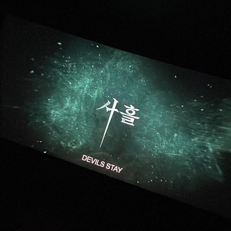 leemingki's tweet image. seeing him on 135 inches screen tonight 🥰 #DevilsStay