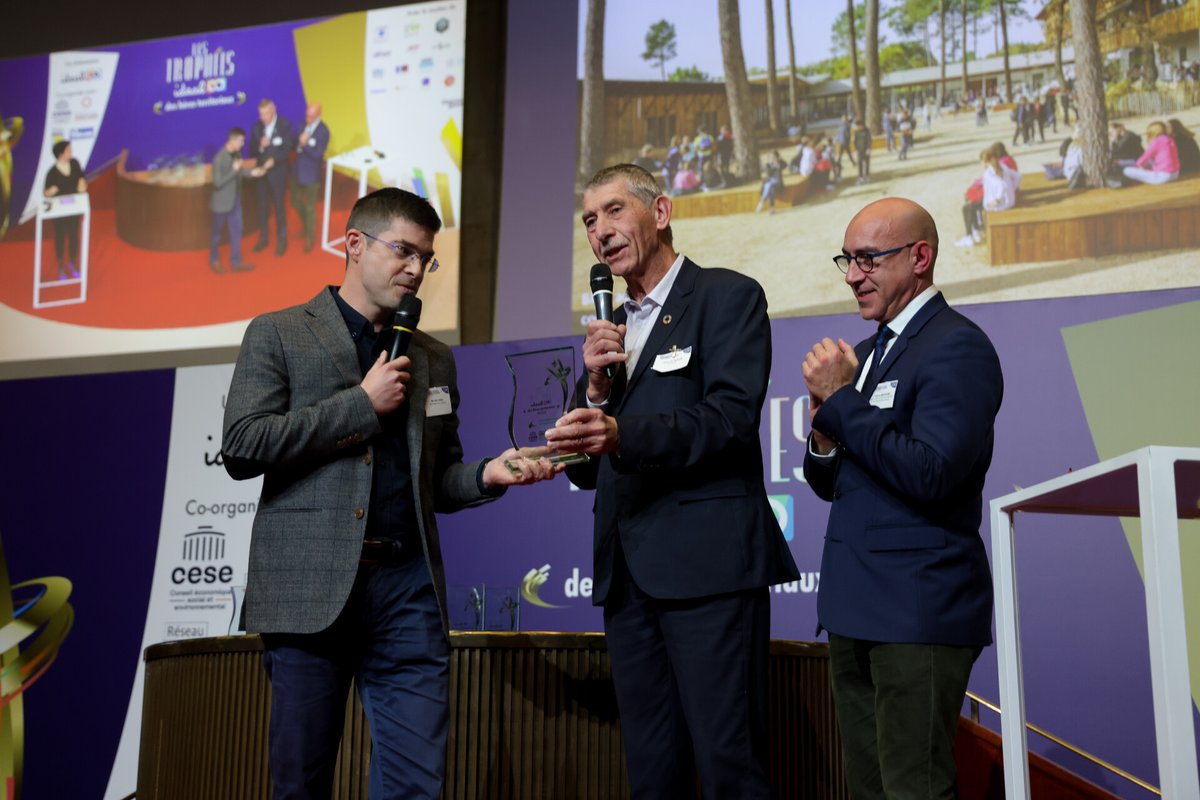 #Trophées🏆 : Félicitations aux lauréats des trophées "Héros Territoriaux" et à tous les participants pour leurs projets innovants et inspirants ! 

#Transition #Ecologie #CollectivitésLocales