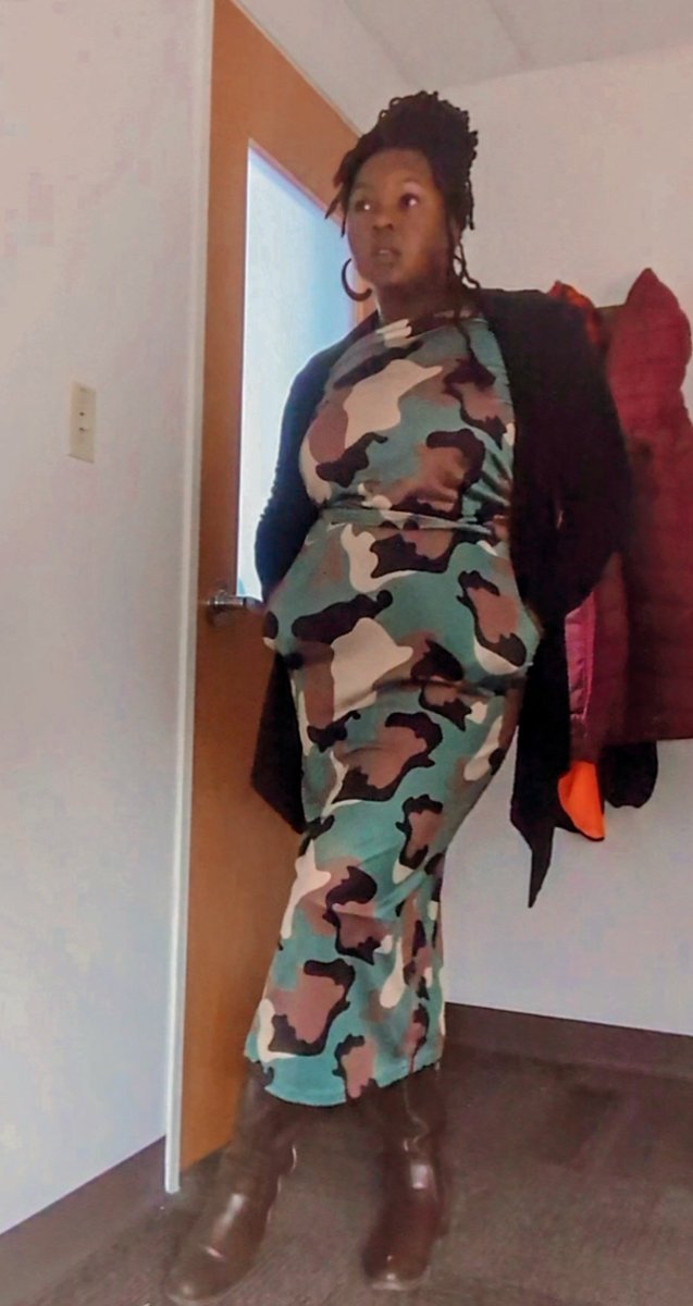 daphbaines's tweet image. Shout-out to my mama 
for having me looking like 
a soldier of the cross 
at work, today 
🖤✊🏾💚🩷
#camo
#thxmom
#workclothes
#businesscasual
#modestfashion
#amazon
#tallgirlfits