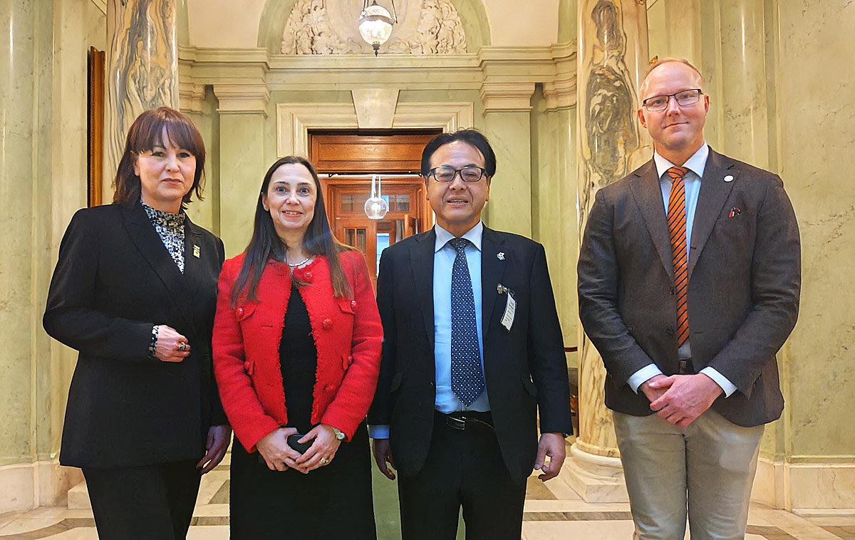 Det här var mitt första besök till det historiska Riksdagshuset.
Tack till Svensk-Japanska Parlamentarikerförbundets medlemmar <a href="/AsplingLudvig/">Ludvig Aspling</a>, Boriana Åberg och <a href="/UlrikaLiljeberg/">Ulrika Liljeberg</a> för guidningen och den givande diskussionen!