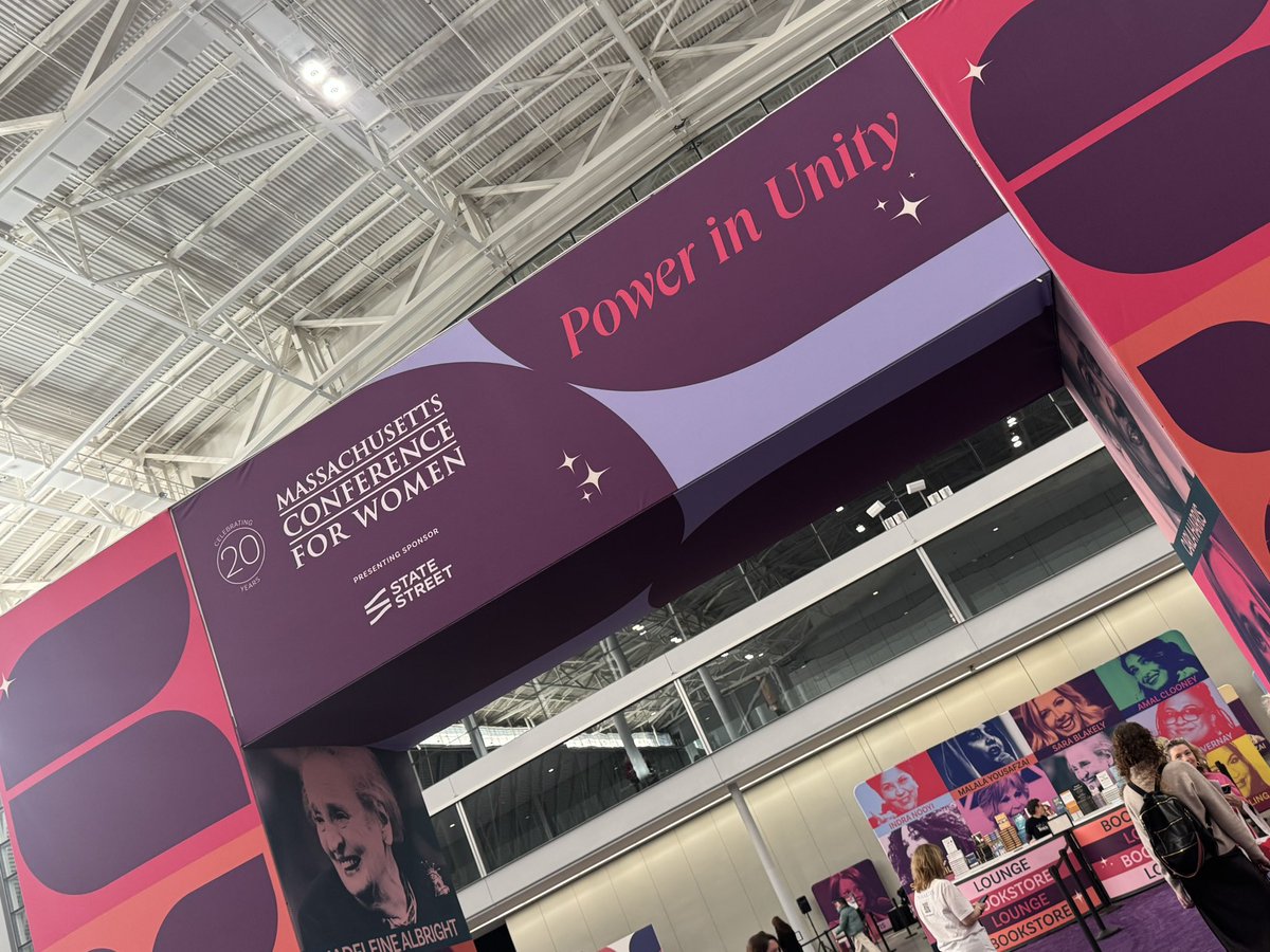 MassWomen's tweet image. We’ve been waiting for this all year 😍

#MassWomen 
#PowerInUnity