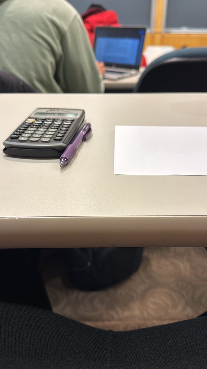 pledgesergeant's tweet photo. Forgot a pencil, luckily the autistic kid beside me clutched up. Good luck on finals everyone #TimeValueOfMoney https://t.co/b27j8Q8kzV