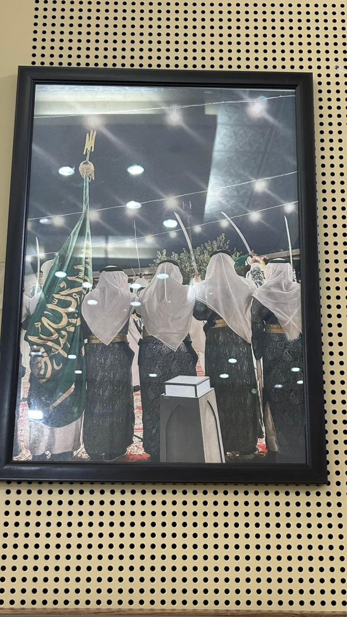 xxg_95's tweet photo. جانب من مُشاركتي بصورتين في معرض " واحة النخيل " مقرر تصوير صحفي 
#إعلام https://t.co/jrbTWhMrar