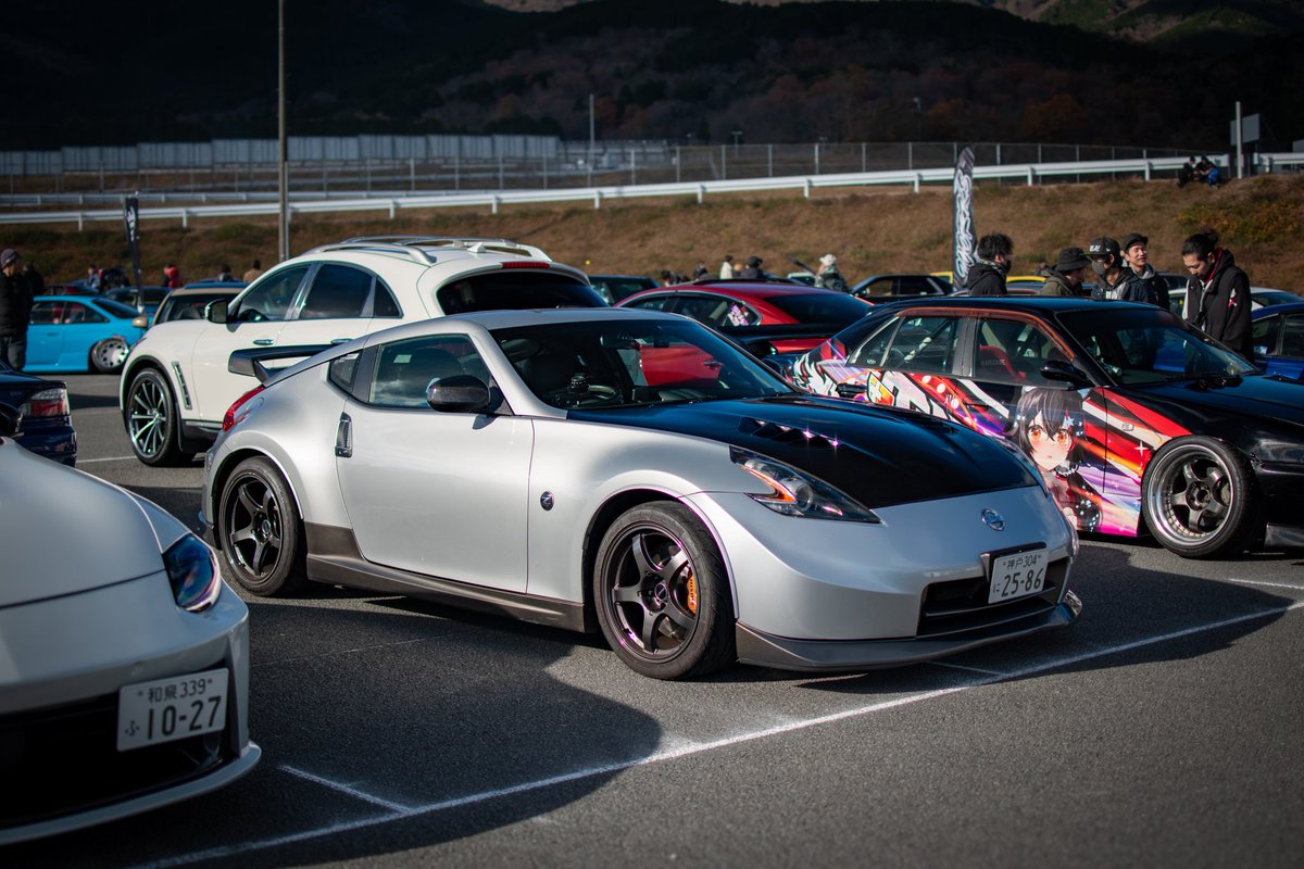 とも@z34 z封印中 tweet media