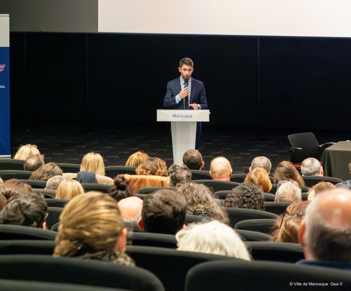 Accueil aujourd'hui à Manosque des "Rencontres régionales" de <a href="/ANCTerritoires/">Agence nationale de la cohésion des territoires</a>

"Reconstruire la Ville sur la Ville" est une opportunité immense : c'est avant tout une conviction profonde que je porte depuis mon élection ainsi qu'un engagement permanent. 

La @villedemanosque est