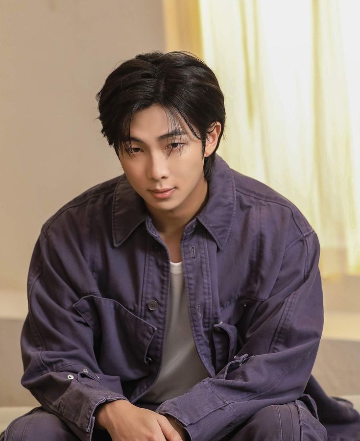 stayalivejksg's tweet image. RM HA SIDO SELECCIONADO POR &quot;THE PIXEL PROJECT&quot; CÓMO UNO DE LOS 16 MODELOS MASCULINOS QUE AYUDAN A DETENER LA VIOLENCIA CONTRA LAS MUJERES!! 💜🫂

WE LOVE YOU NAMJOON 
SO PROUD OF YOU NAMJOON
WE LOVE YOU NAMJOON 
SO PROUD OF YOU NAMJOON