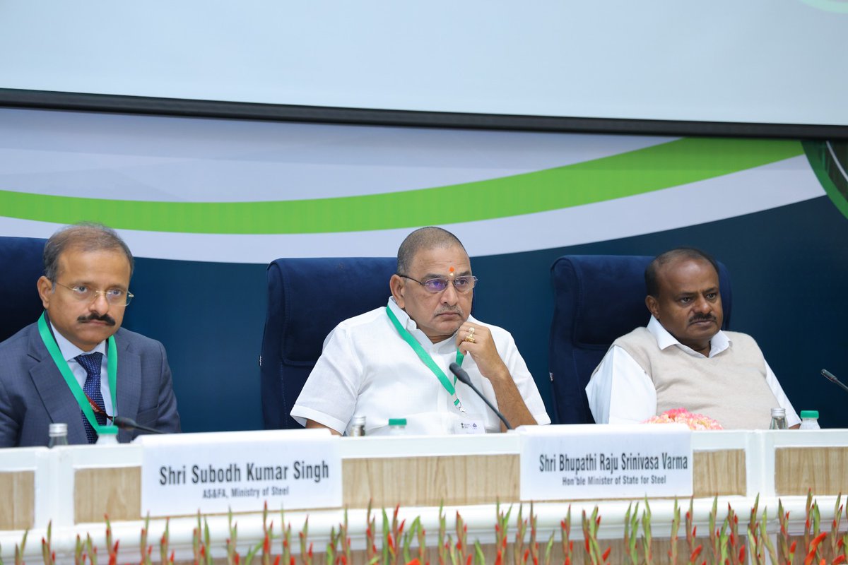 SteelMinIndia's tweet photo. Sh @hd_kumaraswamy, Hon. Minister of Steel &amp; Heavy Industries, along with Sh @BjpVarma, MoS &amp; Sh @SandeepPoundrik, Secy Steel unveiled 🇮🇳's 1st #GreenSteelTaxonomy —a historic step towards #DecarbonizingSteel under Hon'ble @PMOIndia India's visionary leadership.

#GreenSteelIndia https://t.co/Et5OcaCI1g