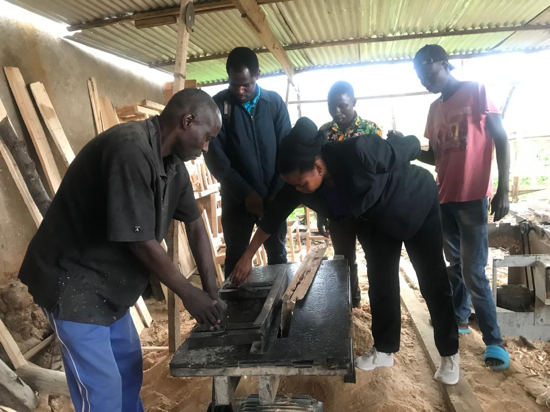 RWANDA NATIONAL UNION OF THE DEAF (RNUD) (@rnudeaf) on Twitter photo On 29/11/2024, <a href="/rnudeaf/">RWANDA NATIONAL UNION OF THE DEAF (RNUD)</a> under the financial support of <a href="/KuurojenLiitto/">Kuurojen Liitto</a> in partnership with <a href="/RutsiroDistrict/">Rutsiro District</a> conducted an awareness campaign; Members were reminded their equal rights to their peers hearing, to access all types of services, information, opportunities, <a href="/NUDOR_Rw/">NUDOR</a> On 29/11/2024, <a href="/rnudeaf/">RWANDA NATIONAL UNION OF THE DEAF (RNUD)</a> under the financial support of <a href="/KuurojenLiitto/">Kuurojen Liitto</a> in partnership with <a href="/RutsiroDistrict/">Rutsiro District</a> conducted an awareness campaign; Members were reminded their equal rights to their peers hearing, to access all types of services, information, opportunities, <a href="/NUDOR_Rw/">NUDOR</a>