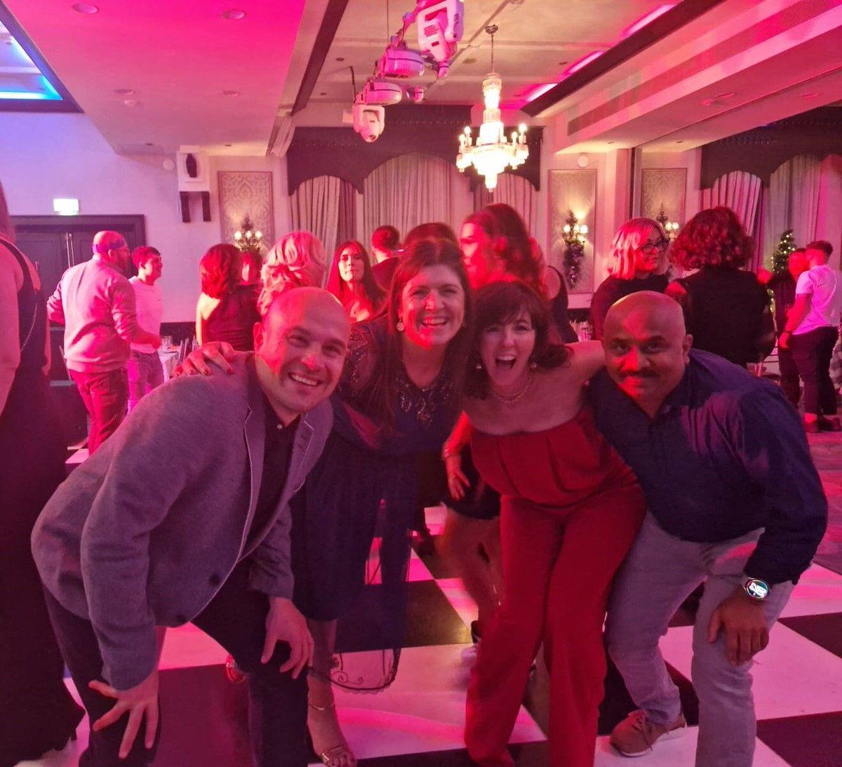 envisagecloud's tweet image. Celebrating an incredible year during our Christmas Party at Clontarf Castle 🥂 Here’s to reaching even greater heights in 2025! 🚀 
 
#ERPExperts #ChristmasParty