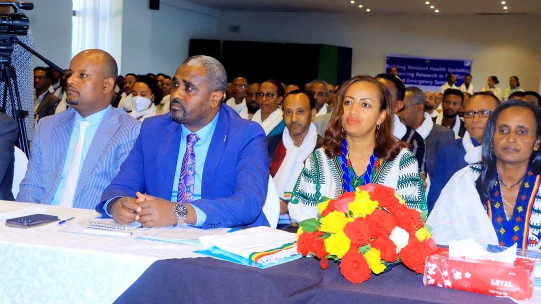 afeworkkassu's tweet photo. Privileged addressing the 3rd International Research Conference organized by #APHI & #ForumofHEIsinAmharaRegion.
Emphacized the need to strengthen #collaboration, #research, #innovation, #evidence generation, synthesis & uptake for #ResilientHealthSystem.
@FMoHealth
@AHRI_Et https://t.co/V2vC5BdlEC