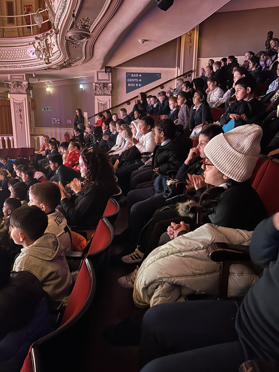 MissKennedyIbrox tweet media