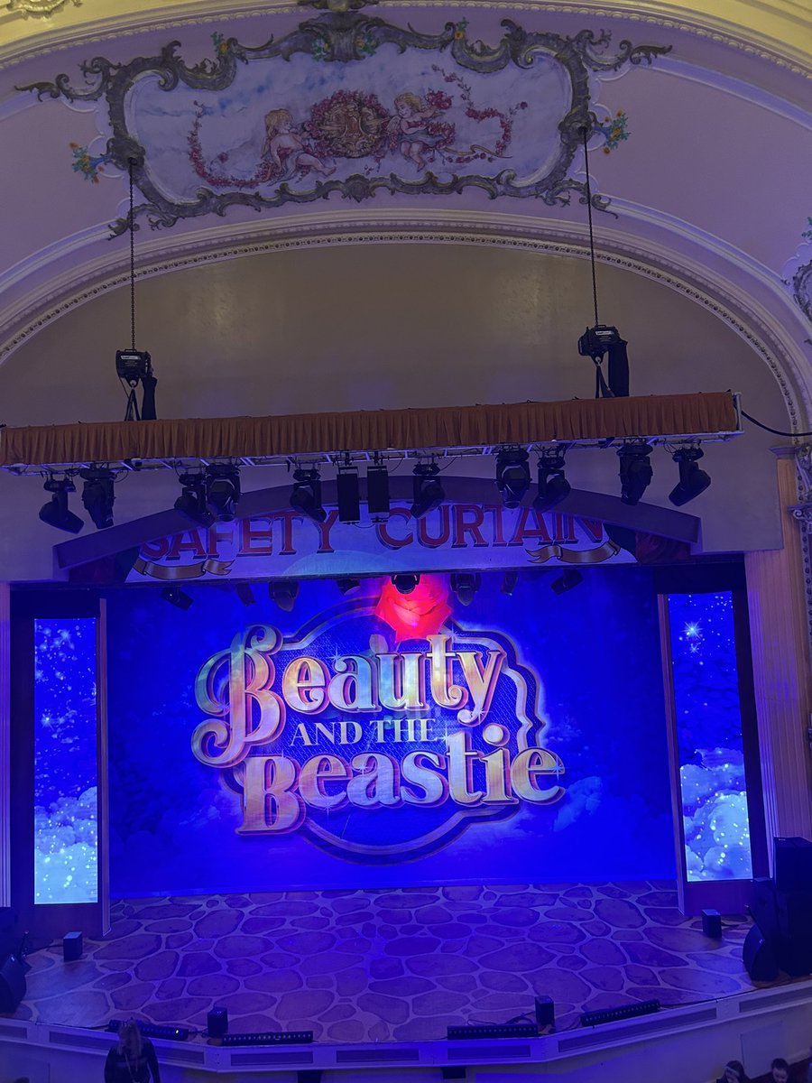 MissKennedyIbrox tweet media