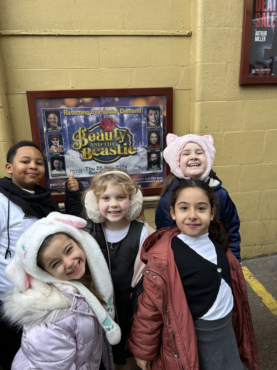 What a day for our children! P3 loved it!!! <a href="/MrsThomsonIbrox/">Mrs Thomson and Primary 3</a> <a href="/MrsJCMcKay/">Mrs McKay and Primary 3 IPS</a> 💙💙🎄🎄