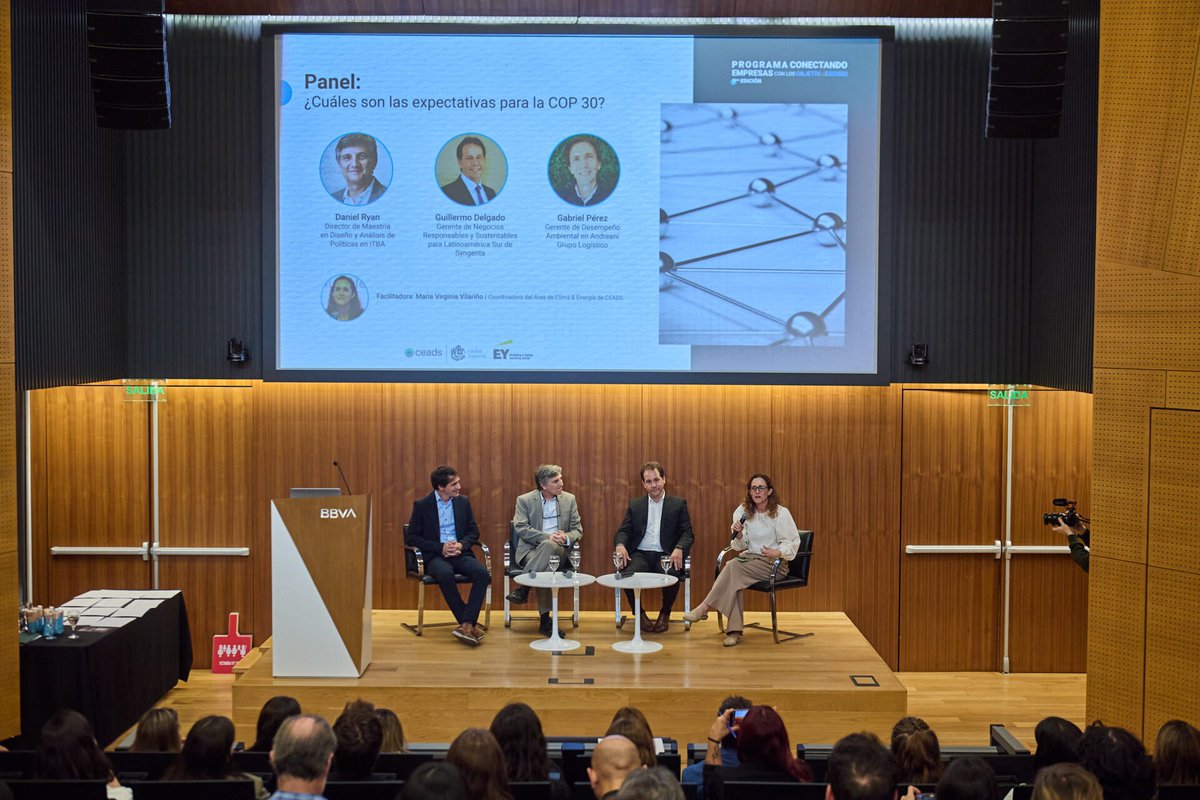 uniRSE's tweet photo. El @CEADSArg presentó los resultados y entregó reconocimientos a aquellas compañías que participaron de la 9º edición del Programa "Conectando Empresas con los ODS". https://t.co/EUW3BrVDeh https://t.co/aX8M8C3hdh