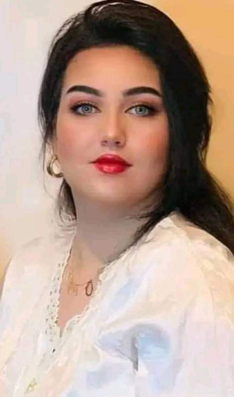 .الحياة... مدرسة...

.           والناس....اسئاله....

.                         والايام ....أجابت..

.خميسكم سعيد..احبتي الكرام