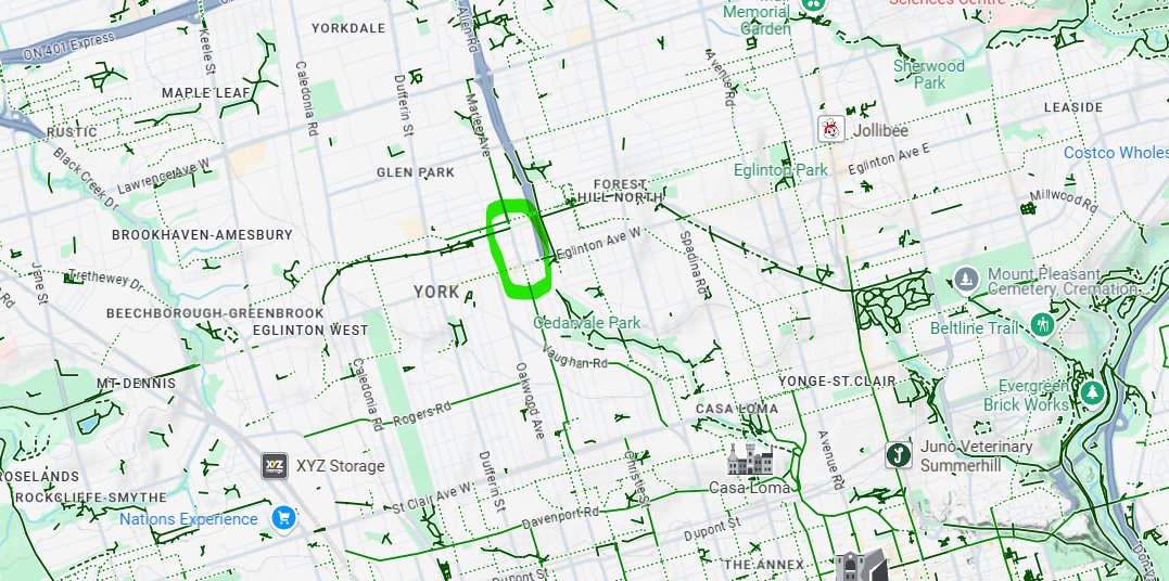 observinthecity's tweet image. The city is installing bi-directional bike lanes on Marlee  to connect the Beltline and only continuous North/South route north of Davenport. They will not reduce vehicle lanes, they are not on an arterial. Local NIMBYs are still lying to stir opposition: thelocal.to/marlee-avenue-…
