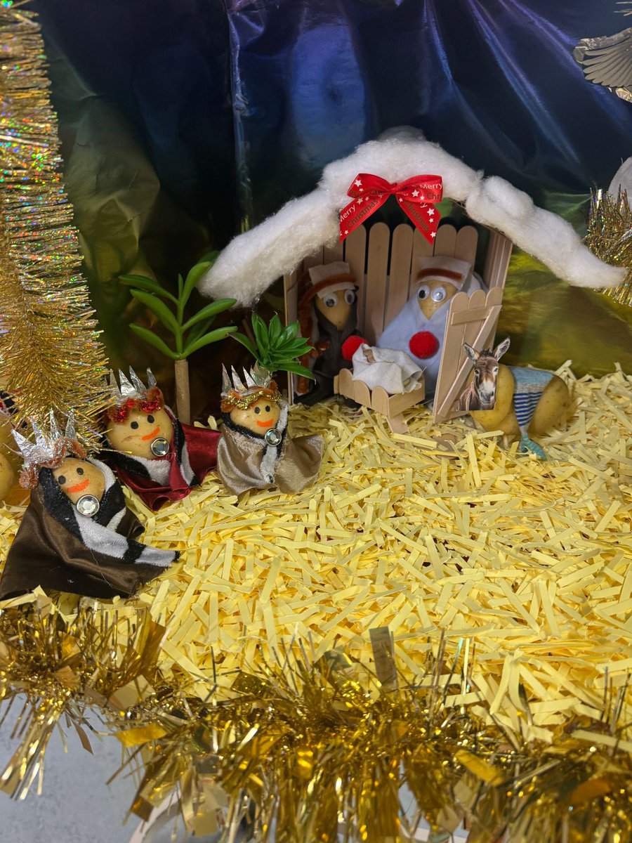 Andrew Thompson (@andrewthomp369) on Twitter photo Team <a href="/ASUSEACRLI/">Acute Surgical Unit</a> doing their bit to raise funds the Lancaster District Homeless Action Service with the <a href="/HALSTeamRLI/">RLI HALS Team</a> Potato Nativity competition! I especially like the camels! 🤣👏🏼👏🏼 <a href="/UHMBT/">MorecambeBayNHSTrust</a> <a href="/SarahMa81601404/">Sarah Maguire</a> Team <a href="/ASUSEACRLI/">Acute Surgical Unit</a> doing their bit to raise funds the Lancaster District Homeless Action Service with the <a href="/HALSTeamRLI/">RLI HALS Team</a> Potato Nativity competition! I especially like the camels! 🤣👏🏼👏🏼 <a href="/UHMBT/">MorecambeBayNHSTrust</a> <a href="/SarahMa81601404/">Sarah Maguire</a>