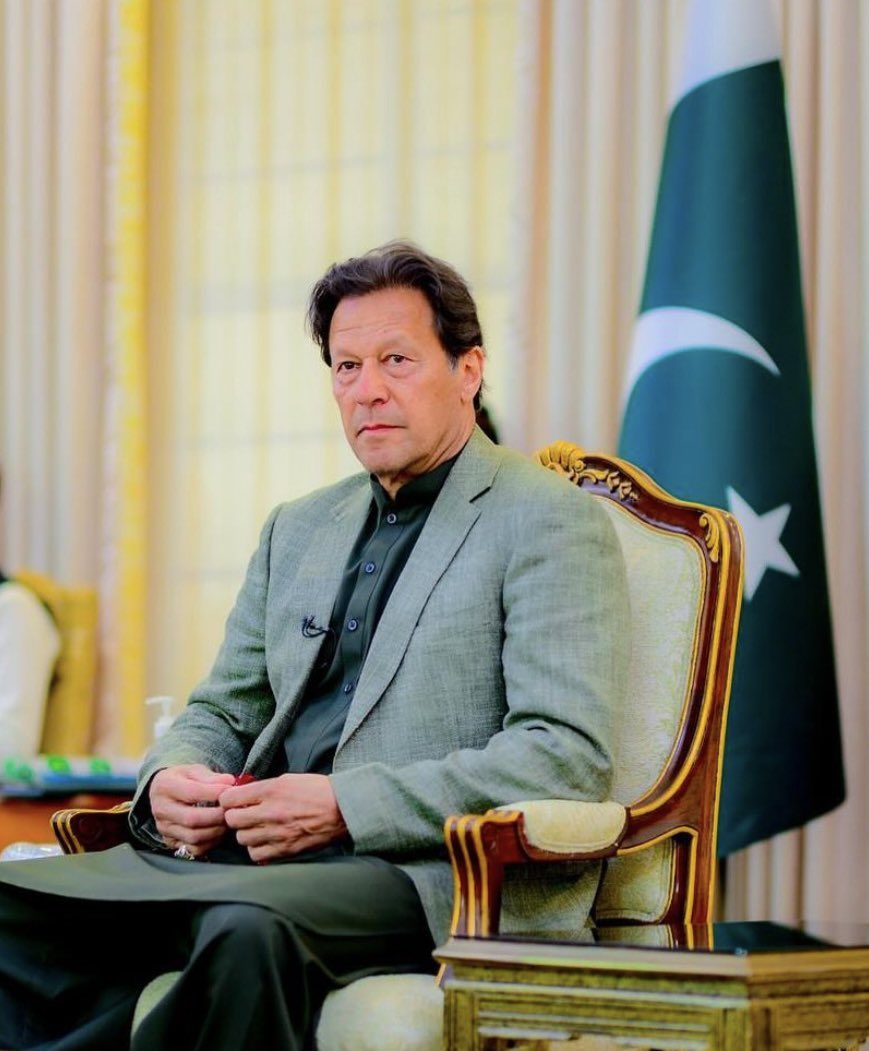 12 December 2024: 𝐈𝐦𝐫𝐚𝐧 𝐊𝐡𝐚𝐧 𝐫𝐞𝐦𝐚𝐢𝐧𝐬 𝐚𝐫𝐛𝐢𝐭𝐫𝐚𝐫𝐢𝐥𝐲 𝐝𝐞𝐭𝐚𝐢𝐧𝐞𝐝 𝐟𝐨𝐫 495 𝐝𝐚𝐲𝐬.

🚨 𝑻𝒉𝒆 𝒂𝒖𝒕𝒉𝒐𝒓𝒊𝒕𝒂𝒓𝒊𝒂𝒏 𝒎𝒊𝒍𝒊𝒕𝒂𝒓𝒚 𝒓𝒆𝒈𝒊𝒎𝒆, 𝒖𝒏𝒅𝒆𝒓 𝑮𝒆𝒏𝒆𝒓𝒂𝒍 𝑨𝒔𝒊𝒎 𝑴𝒖𝒏𝒊𝒓, 𝒉𝒂𝒔 𝒌𝒆𝒑𝒕 𝑰𝒎𝒓𝒂𝒏 𝑲𝒉𝒂𝒏