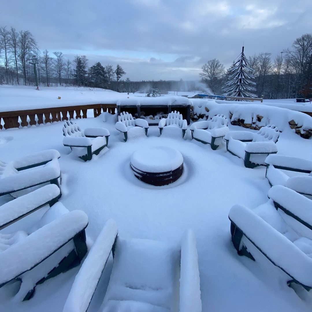 In case you were wondering what 70.8 inches of snow looks like... We are halfway to the average total snowfall for Gaylord. This is going to be a winter to remember. ❄️🏂⛷️#treetopsresort #gaylordmi #snow #snowstorm #ski #snowboard