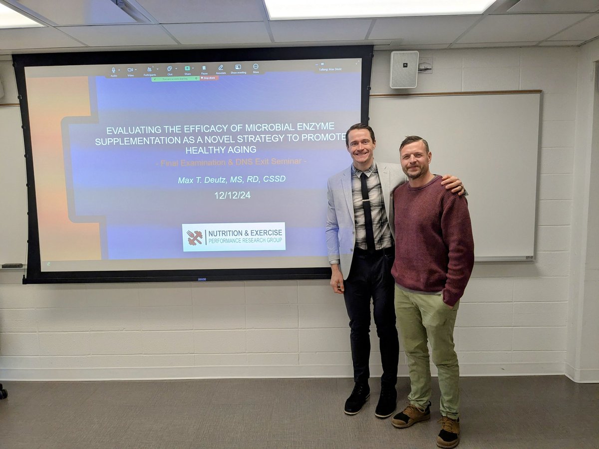 Nicholas_Burd's tweet image. Congrats to Max Deutz for his successful PhD defense in @DNSatUofI, it was brilliant display. Thanks to his committee @JacobAllenPhD, Chris McGlory, and Naiman Khan for their help getting him there.