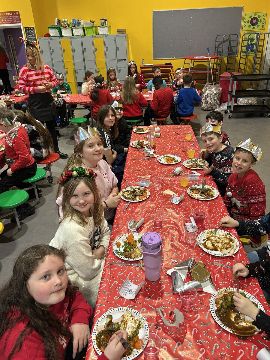 Ysgol Cwm Brombil - Primary Phase tweet media