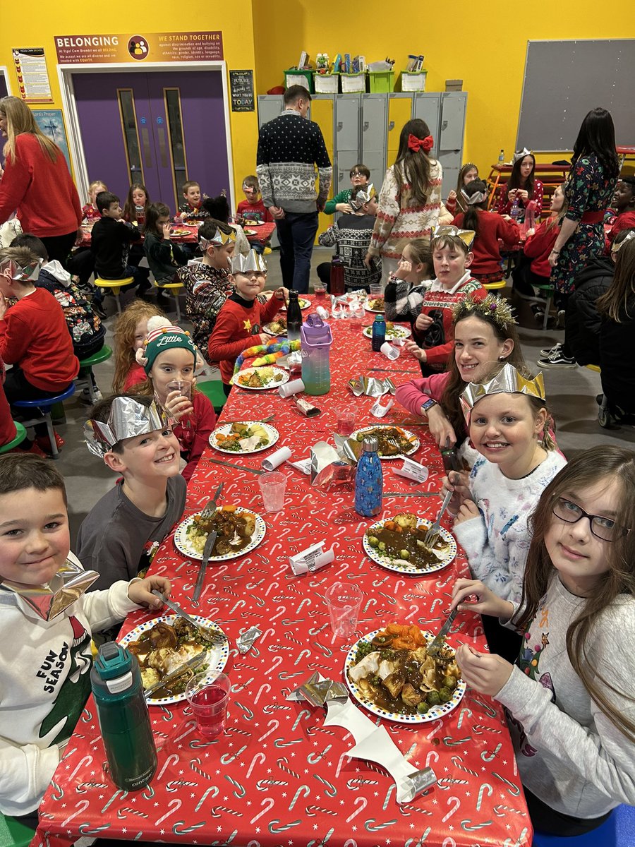 Ysgol Cwm Brombil - Primary Phase tweet media