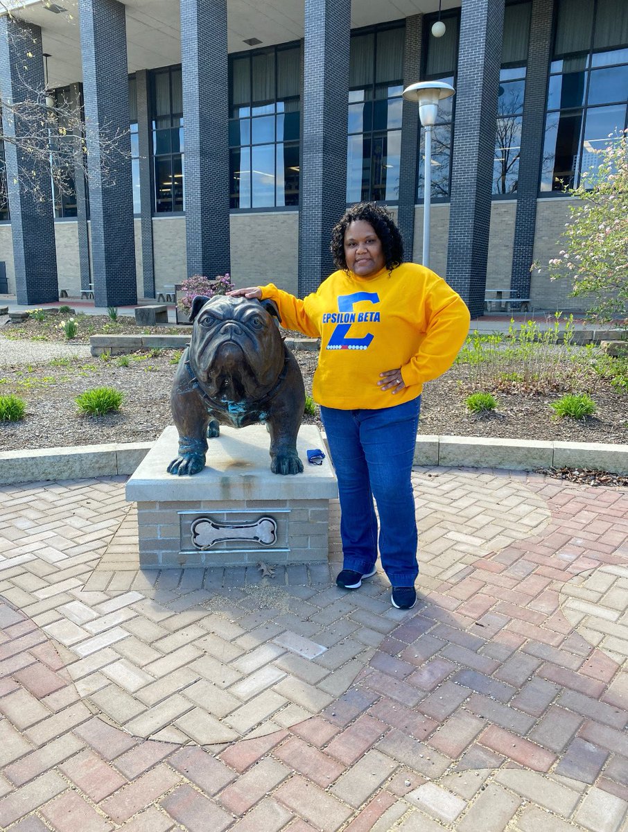 sgrho_eb's tweet photo. Join us in wishing our EB Soror, Dr. Janaya Shaw, a happy and joyous birthday! Thank you for all that you do. Wishing you many more years of success and happiness ๐๐
#ExquisiteEB https://t.co/5reWtVGMY6