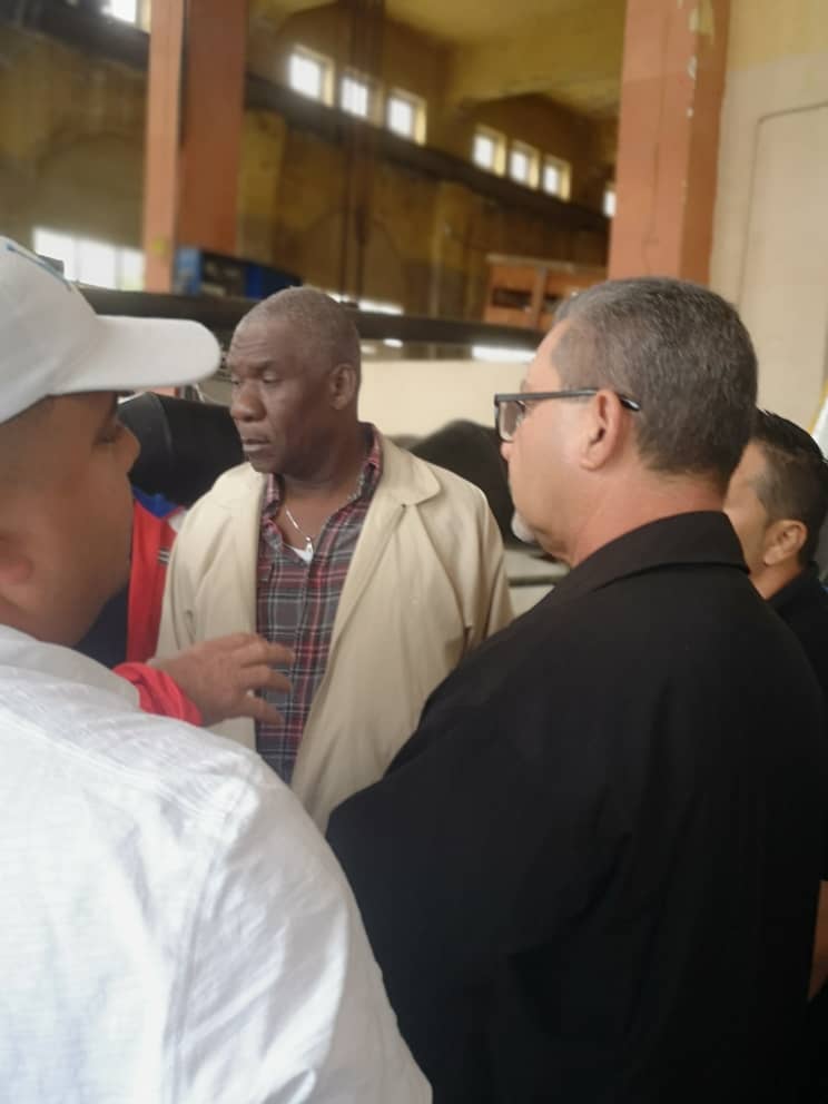 AntonioRdguezR's tweet photo. Fuerzas especializadas de #SERMAR, #AguasHabana y #PANELEC,trabajan en condiciones muy dificiles,en la rehabilitación de la Estación de Rebombeo de Residuales de #CasaBlanca, decisiva para mejorar el saneamiento en los municipios #HabanaVieja y #CentroHabana #CubaVive #INRHCuba https://t.co/gw4SqDL3sq