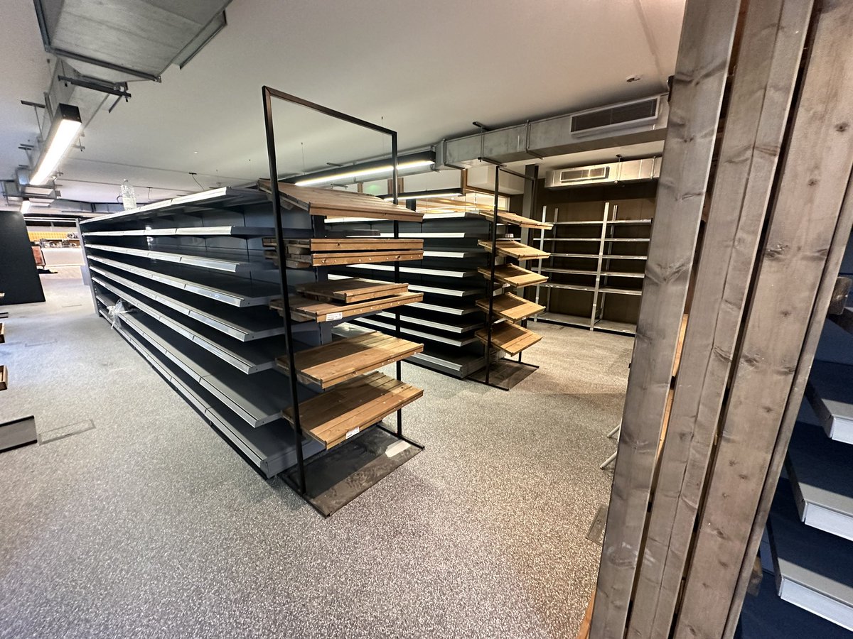 grcretailsol's tweet photo. Handed over a day early….”on time, on budget” Best wishes to Mini C and Chuanglee on your new venture in Greenwich, an amazing project to be involved in. https://t.co/FvbQ04FjPv