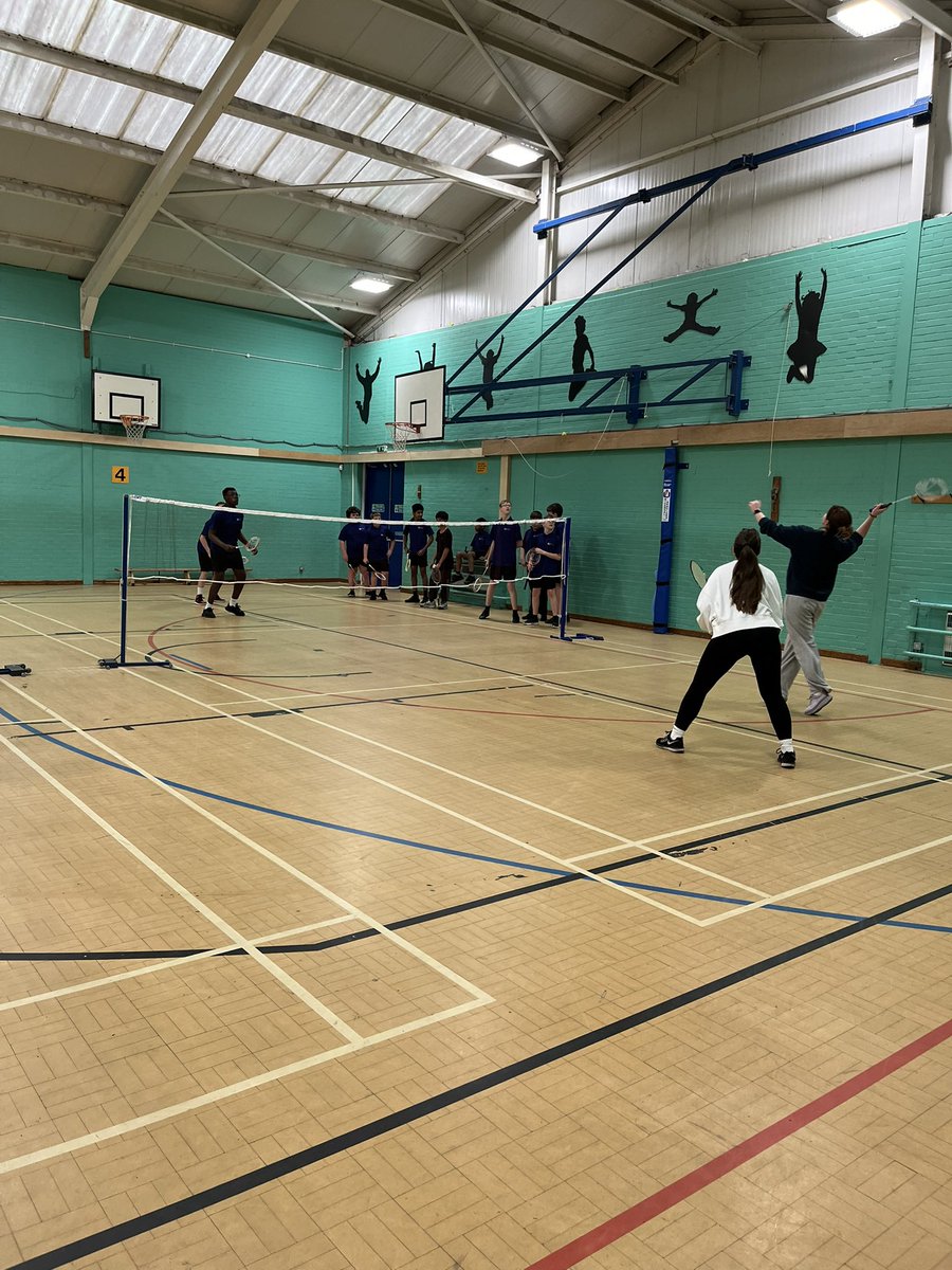 LCAPhysicalEd's tweet photo. Great to see teaching staff come along to badminton club after school today, the students loved it. https://t.co/zhHu4xBBYQ