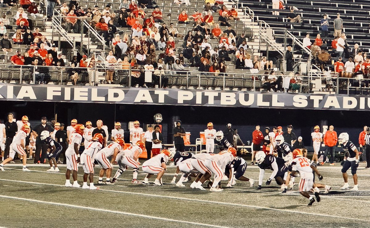 CoachT_CMU's tweet photo. Championship football in South Florida! Great to kick off the week watching @Nadeboyz bring home another ring #WinnersWin #Recruit2Win #WorkWins #STUFB https://t.co/MZUfFbnIqr