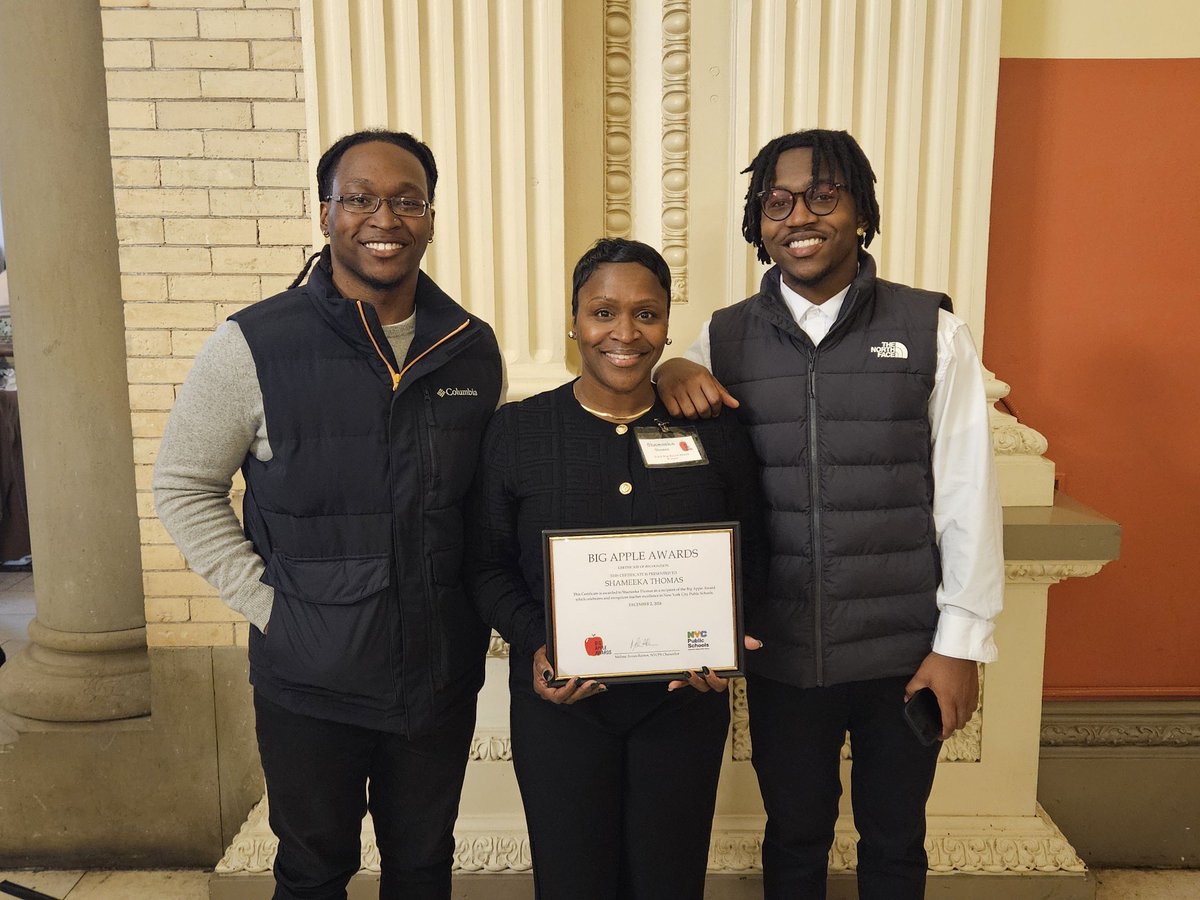 Ps96x's tweet photo. The NYCPS Big Apple Award Ceremony took place in Brooklyn earlier this week.  Our very own, Shameeka Thomas, was honored as  District 11’s recipient.  Ms. Thomas is huge asset to the PS 96 community &amp; we’re so proud she’s receiving this well-deserved accolade!@cristinevaughan https://t.co/UXP9kJnlKG