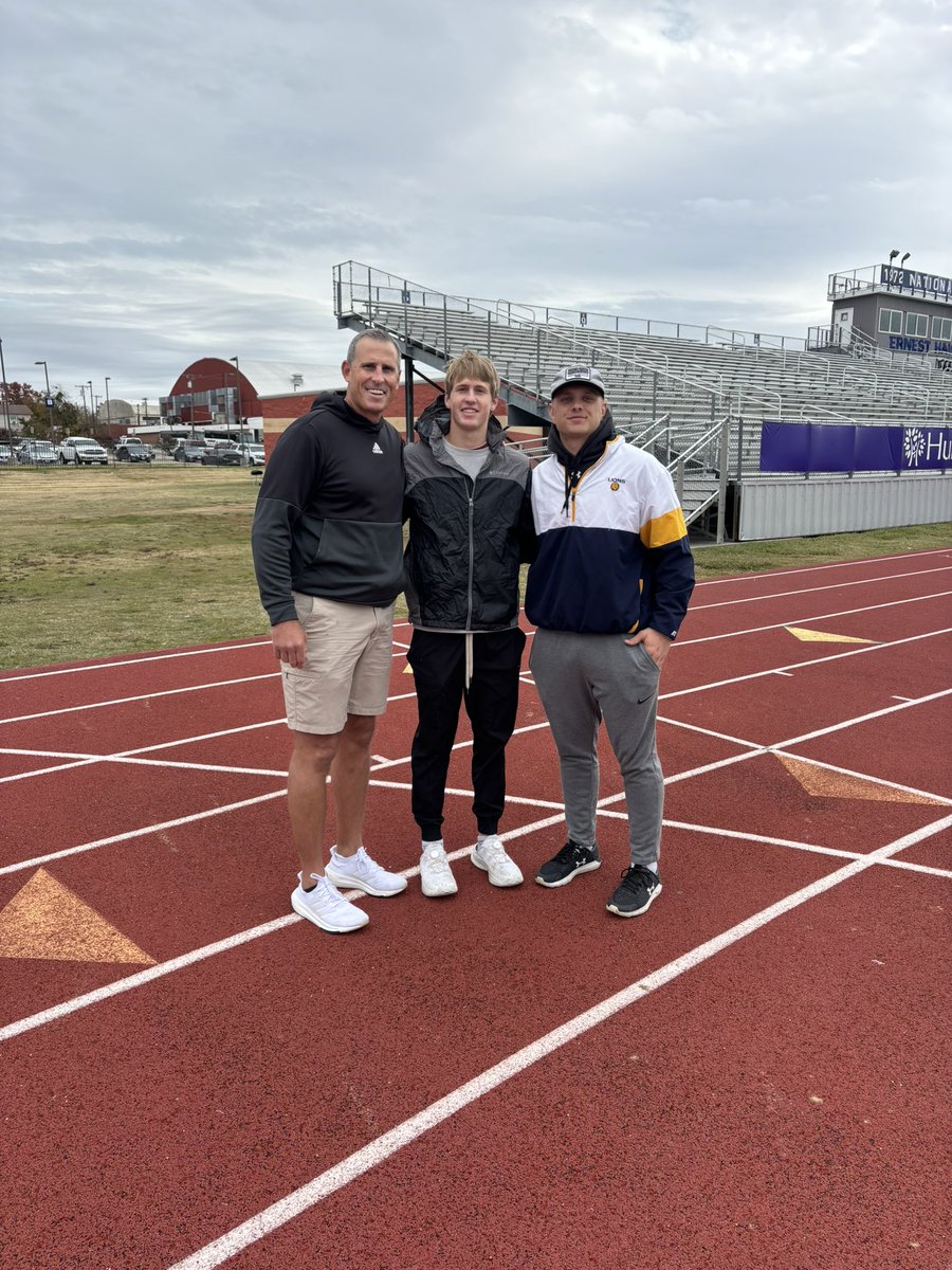 Had a great time at the Heart of Texas bowl and seeing <a href="/NCDAWGPOUND/">Navarro Football</a> play! Also got to catch up with my former team mate <a href="/BrockNellor/">Brock Nellor</a> 
<a href="/CoachCOOP89/">Kyle Cooper</a>