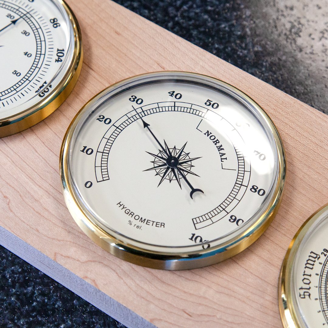 MatterHackers's tweet image. #CNCMachines #automate #precise #cutting and #shaping of materials like #metal and #wood, vital for #prototyping and #production. Types include #mills, #routers, and #lathes, with costs from $2k to millions.

matterhackers.com/r/gzSP0u

#MatterHackers