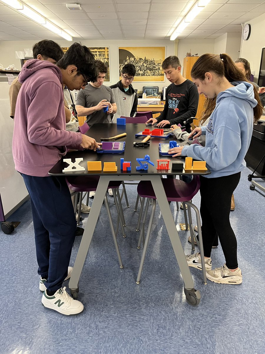 The Principles of Engineering class <a href="/BethpageUFSD/">BethpageUFSD</a> would like to thank <a href="/northropgrumman/">Northrop Grumman</a> for the generous grant to purchase supplies for our STEM students. Engineering students were able to print their first 3D designs of the year with new filament!