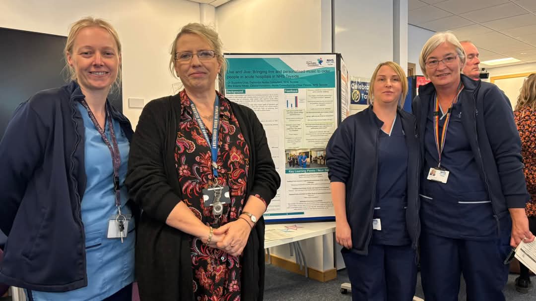 Eilaine White tweet media