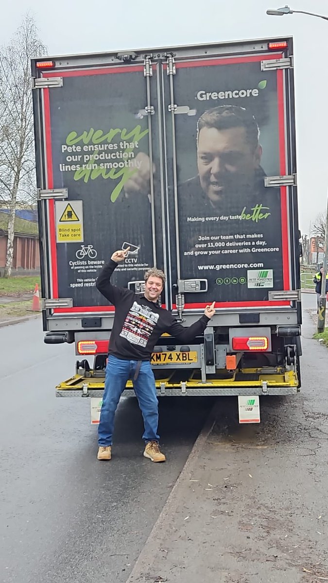 Unexpected surprises <a href="/GreencoreGroup/">Greencore Group</a>  #Atherstone today when one of our new lorries turned up, and it had me on the back of it 😲 #wherespete #work #job #lovewhatyoudo #warwickshire