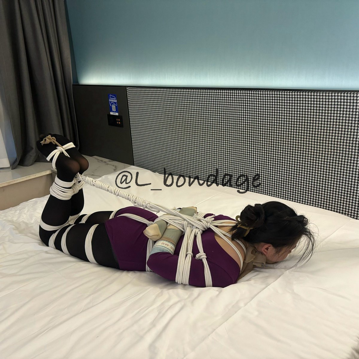 冬天的好处😆厚棉袜包手肯定解不开