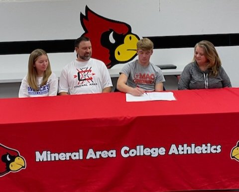 MACRunningCards's tweet photo. Welcome to @LeopoldWildcats Senior Josh Horrell who will be joining the @MACRunningCards in the 25-26 school year. Great addition to the XC &amp; Track programs.
@MAC_Cards @MineralAreaCC 
@MileSplitSW https://t.co/9JOHBUzbX7