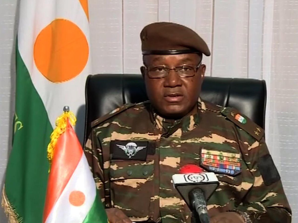 ❗️Le gouvernement nigérien porte plainte contre RFI pour incitation au génocide et aux massacres intercommunautaires au Niger. Par ailleurs, les programmes de la BBC relayés localement sont suspendus pour une durée de 3 mois, pour diffusion d’informations erronées destinées à