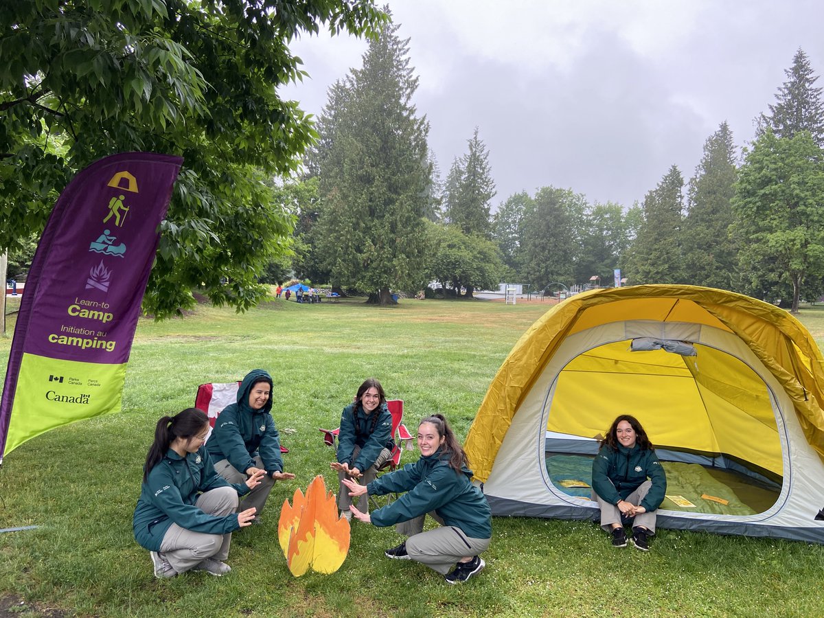 We are hiring up to 8 students/youth to staff the Parks Canada Vancouver Learn-to Camp and Southern Resident Killer Whale outreach teams this summer!

Closing date for applications is December 29, 2024. Apply now! emploisfp-psjobs.cfp-psc.gc.ca/psrs-srfp/appl…