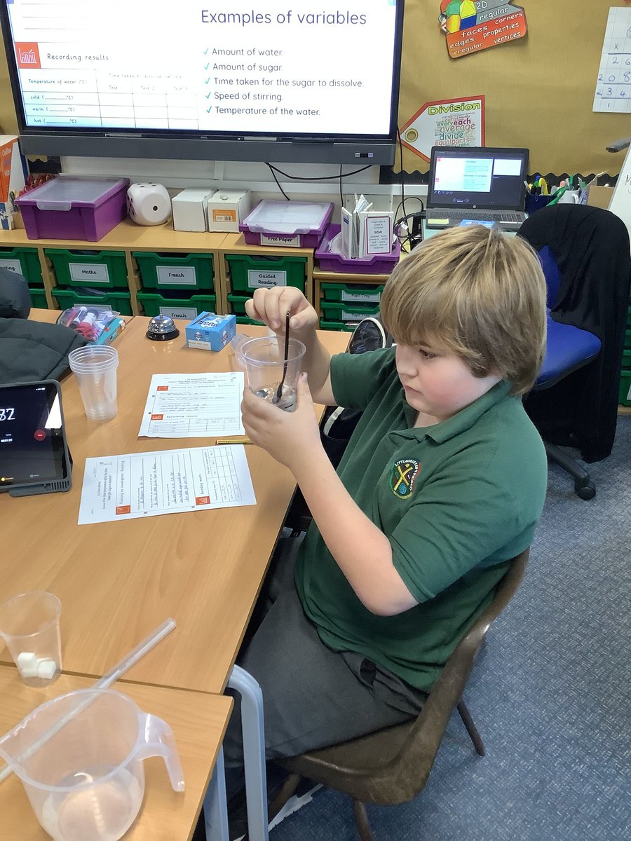 LittledeanSch's tweet photo. This week, Maple Class planned and carried out a comparative fair test experiment to investigate: Does temperature affect the rate of dissolving? https://t.co/RlMeBfujIj