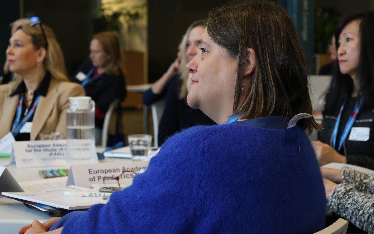 WHO/Europe (@who_europe) on Twitter photo Yesterday, WHO/Europe and <a href="/EASLnews/">EASLnews</a> met with health professionals from across Europe to address the staggering toll of alcohol in our Region—800,000 deaths annually.
Its time for coordinated action to reduce alcohol-related harm.
<a href="/AleksanderKrag/">Aleksander Krag</a> <a href="/CancerLeagues/">European Cancer Leagues</a>
#EVIDACTION Yesterday, WHO/Europe and <a href="/EASLnews/">EASLnews</a> met with health professionals from across Europe to address the staggering toll of alcohol in our Region—800,000 deaths annually.
Its time for coordinated action to reduce alcohol-related harm.
<a href="/AleksanderKrag/">Aleksander Krag</a> <a href="/CancerLeagues/">European Cancer Leagues</a>
#EVIDACTION
