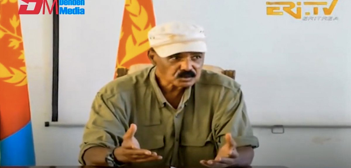 GhideonMusa's tweet photo. ፕረሲደንት ኢሳይያስ ኣፈወርቂ፡ ሎሚ 12 ታሕሳስ ኣብ ዓሰብ ምስ ሓለፍቲ ኣካላት መንግስትን ግንባርን ኣብ ዞባ ደቡባዊ ቀይሕ ባሕሪ ኣብ ዝገበሮ ርክብ፡ ኣብ ገስጋስ ዝተበጋገሱን ኣብ መስርሕ ዝርከቡ መደባት ገምጋማዊ ልምዓት ዘትዩን ናይ ስራሕ መምርሒ ሂቡን።

Via EriTV MOI
https://t.co/PUBIbTF3Ra