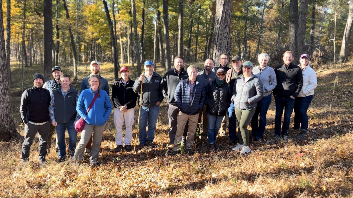 The White Oak Initiative is busy gearing up for 2025. Here's to the future of America's upland oak forests. 🌳 #SupportWhiteOak